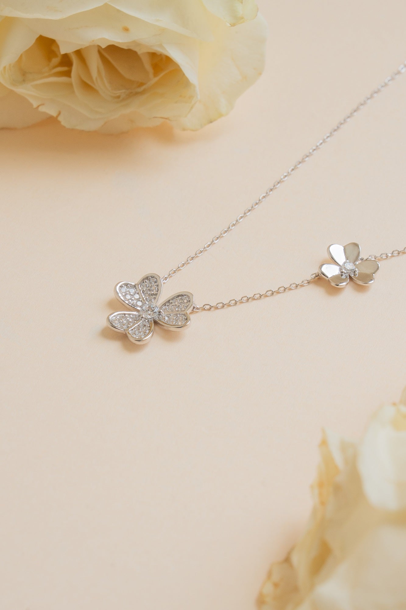 Petal Link Sterling Silver Pendant Set